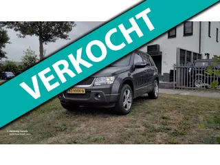Suzuki Grand Vitara 2.4 Exclusive